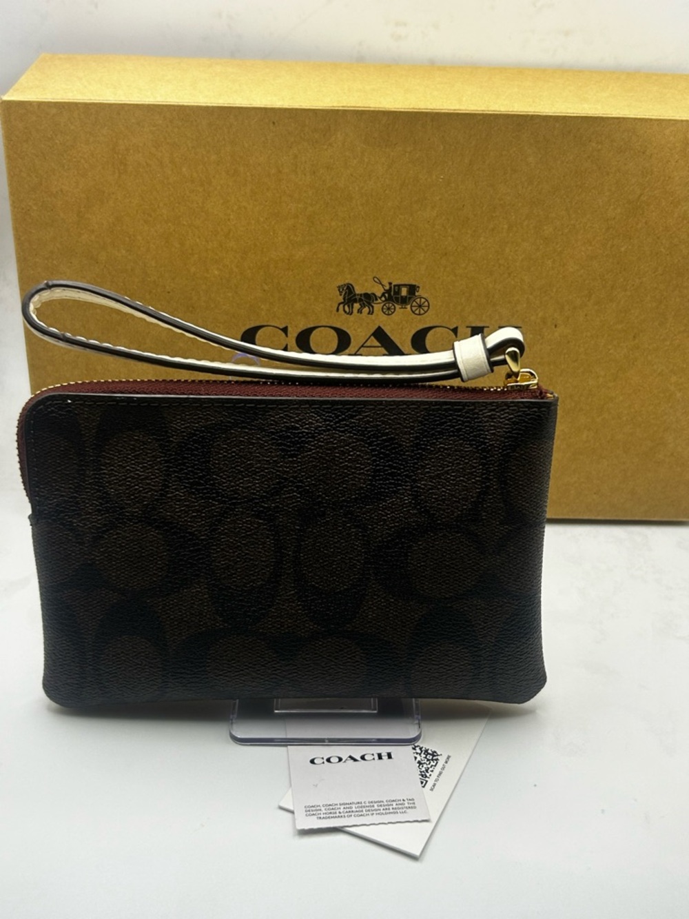 Coach Corner Zip Wristlet in Signature Canvas with Varsity Motif, NWT/Box - Picture 7 of 15